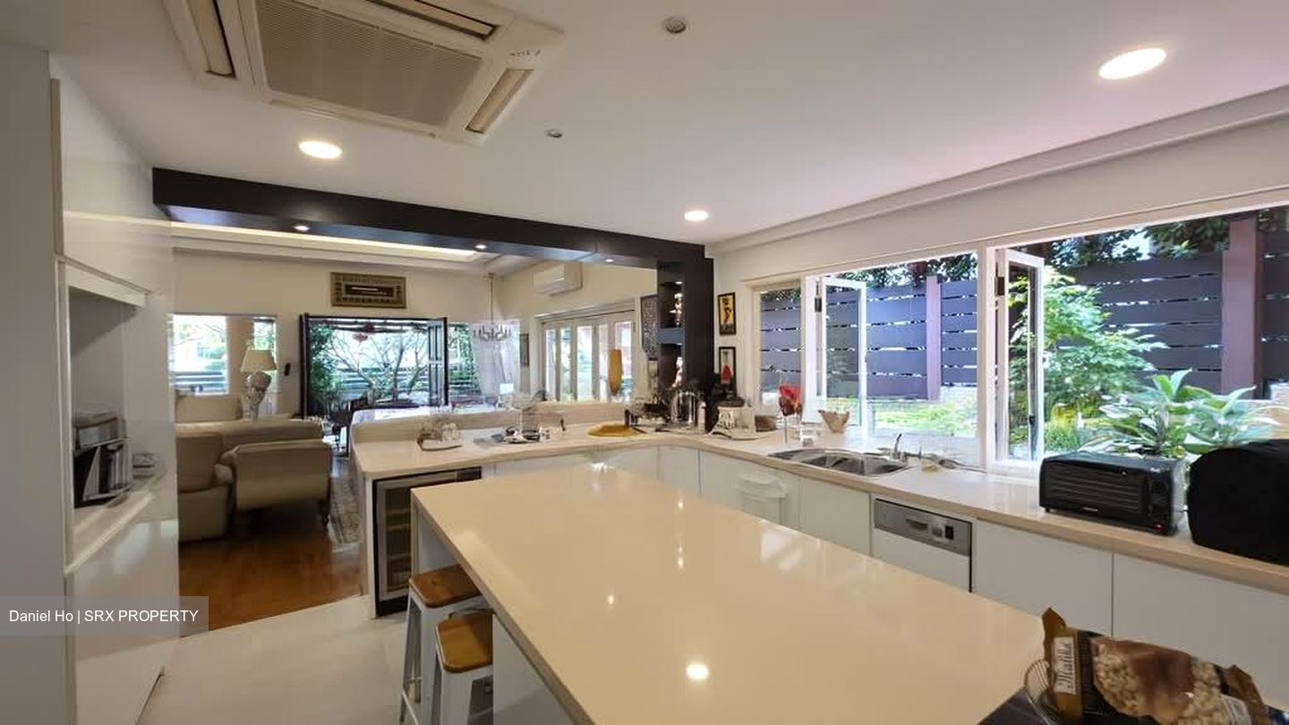 Serangoon Garden Estate (D19), Semi-Detached #604860611